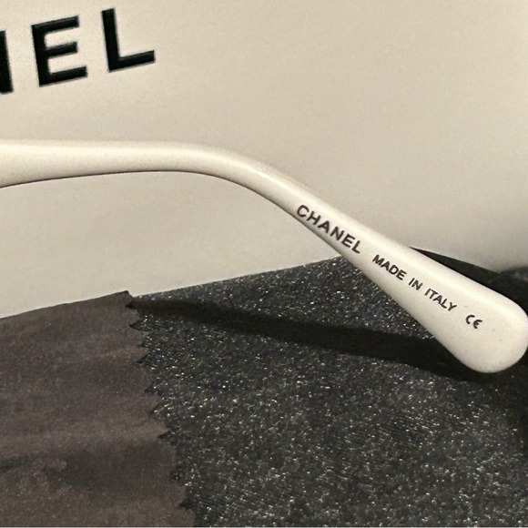 EUC Authentic Chanel Sunglasses - Picture 8 of 12